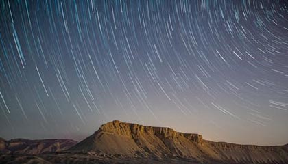 爱游戏下载-上海男篮再胜！连战连捷谱写王者之路