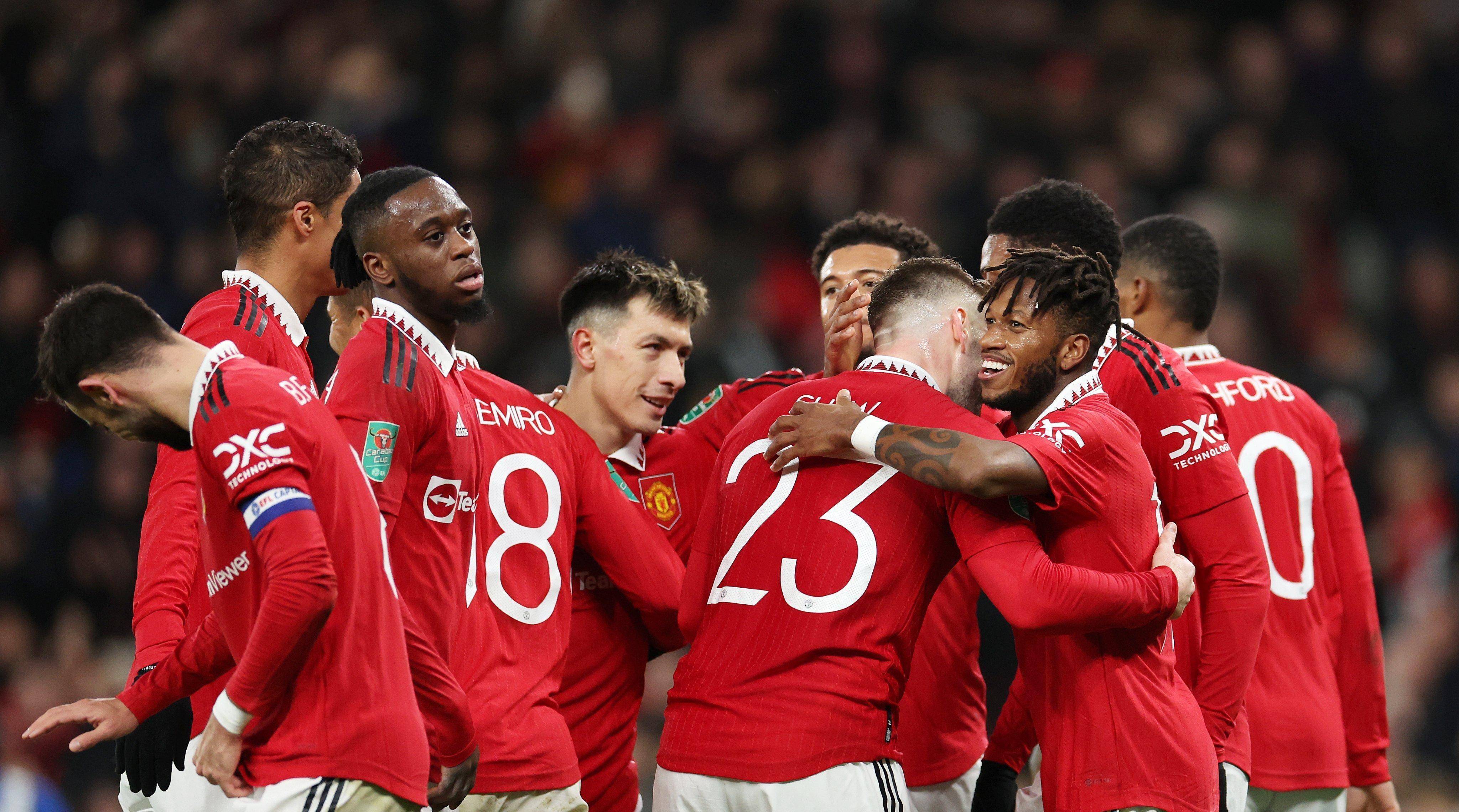 欧冠决赛在望，各队为胜利进行殊死搏斗