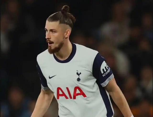 关于曼城主帅赞扬新签约中场实力突出的信息 关于曼城主帅赞扬新签约中场实力突出的信息