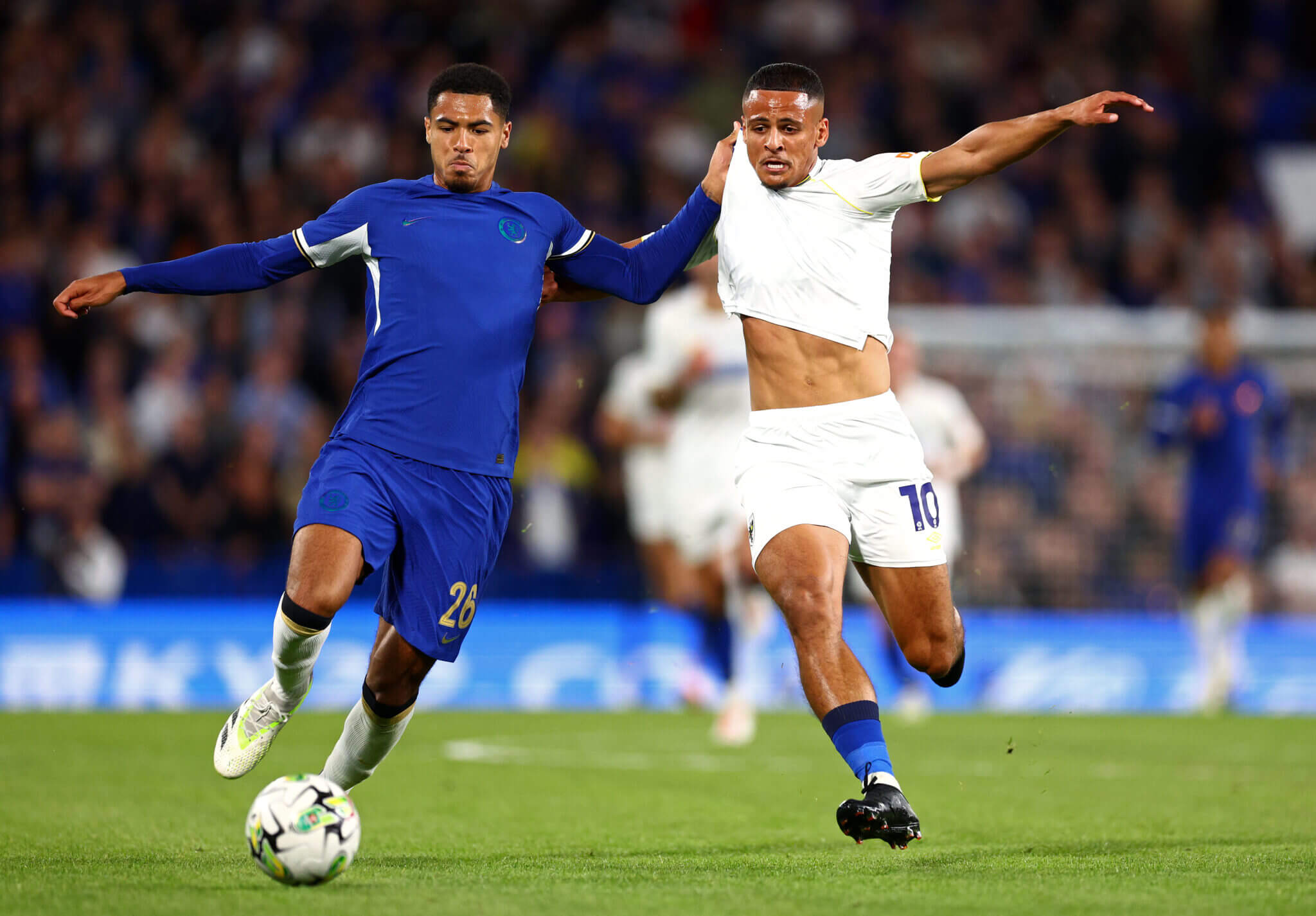 爱游戏-关于切尔西中场天才盛赞新主帅，球队信心倍增的信息