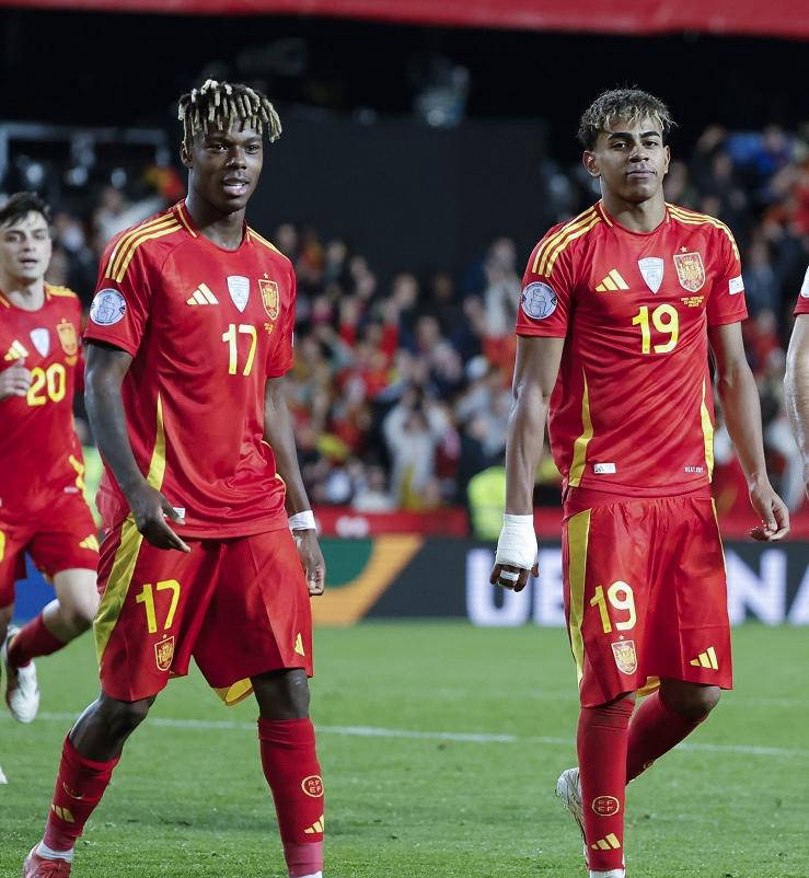 关于欧国联比赛今晚再度激战,球场上谁能胜出?的信息 关于欧国联比赛今晚再度激战,球场上谁能胜出?的信息