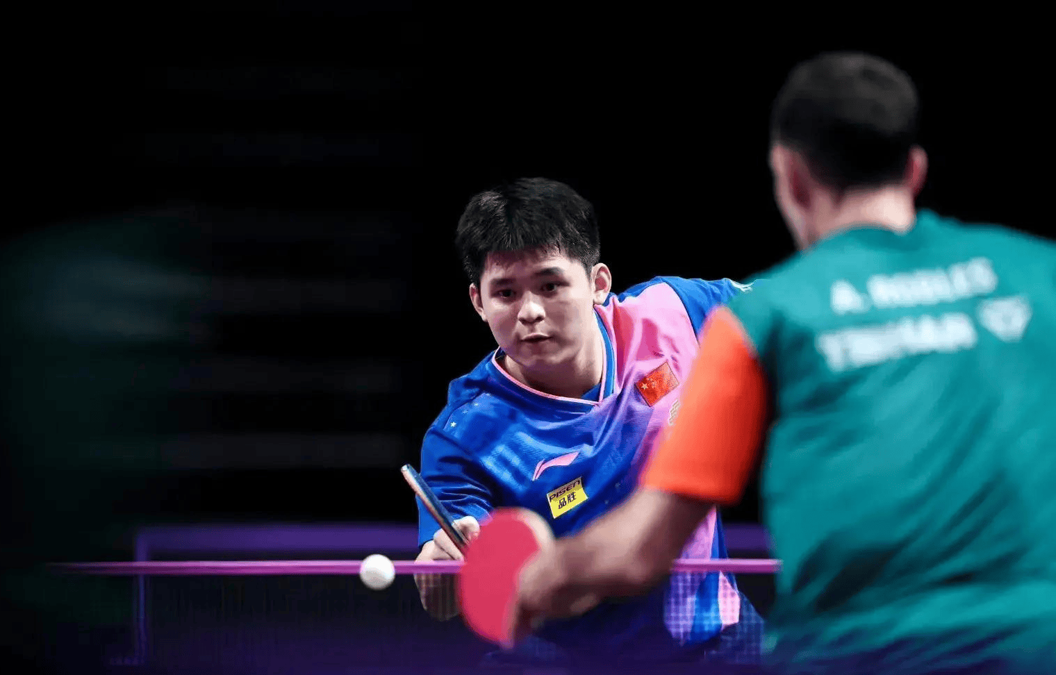 蒙彼利埃球员表现不俗,击败对手 蒙彼利埃球员表现不俗,击败对手