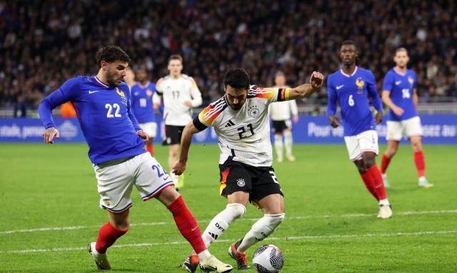 爱游戏体育-荷兰客场逼平德国，蓝衣军团表现不俗的简单介绍