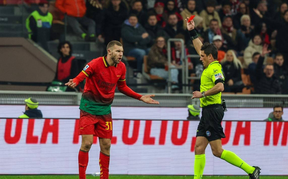 关于AC米兰主场惨负维罗纳,豪取三分士气大增的信息 关于AC米兰主场惨负维罗纳,豪取三分士气大增的信息