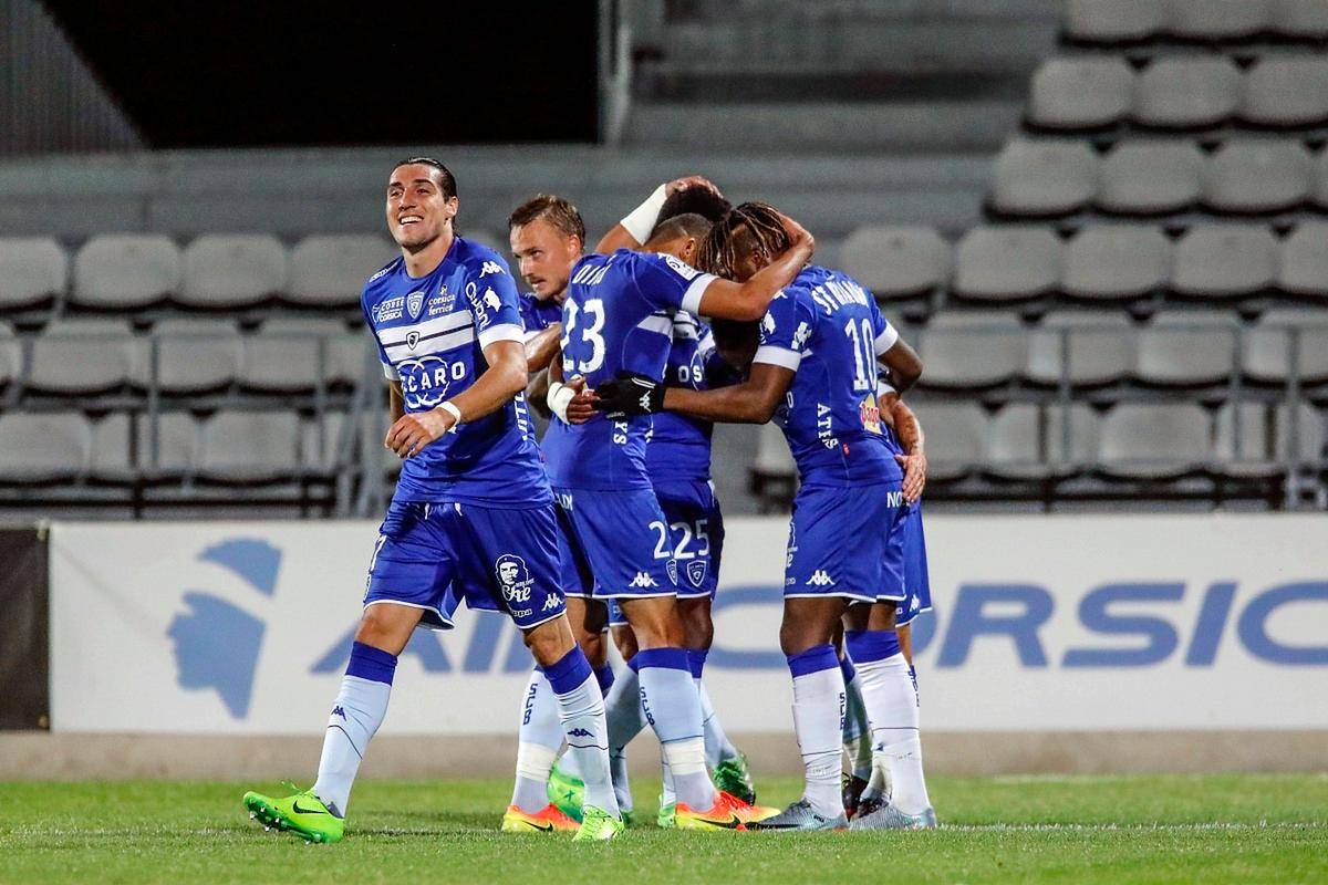 爱游戏入口-莱斯特城主场告捷，保级任务基本完成的简单介绍