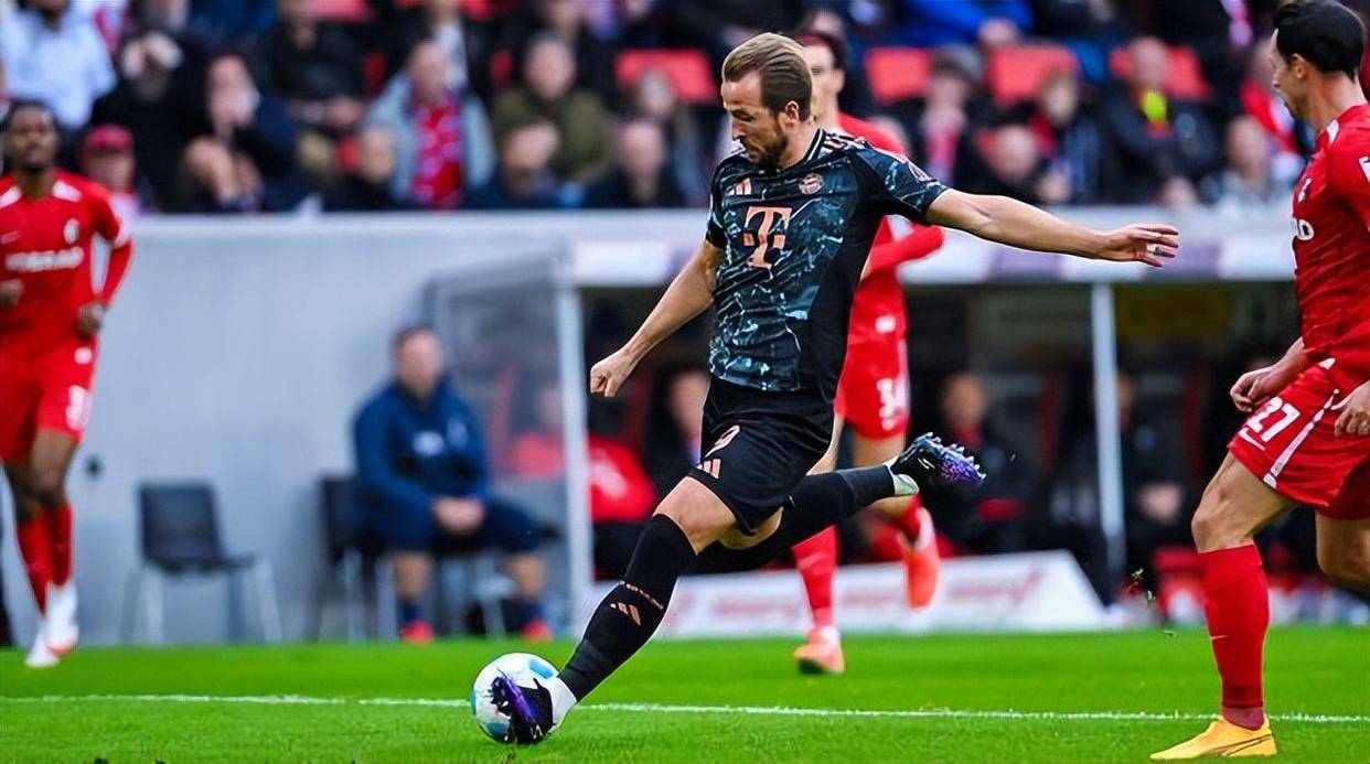 爱游戏下载-关于拜仁慕尼黑艰难晋级，主教练赞球员拼搏的信息