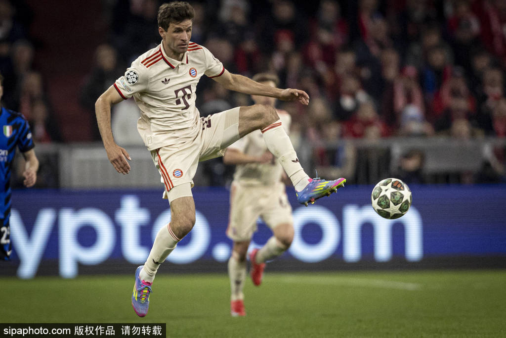 拜仁慕尼黑客场逆转，续写胜利传奇的简单介绍