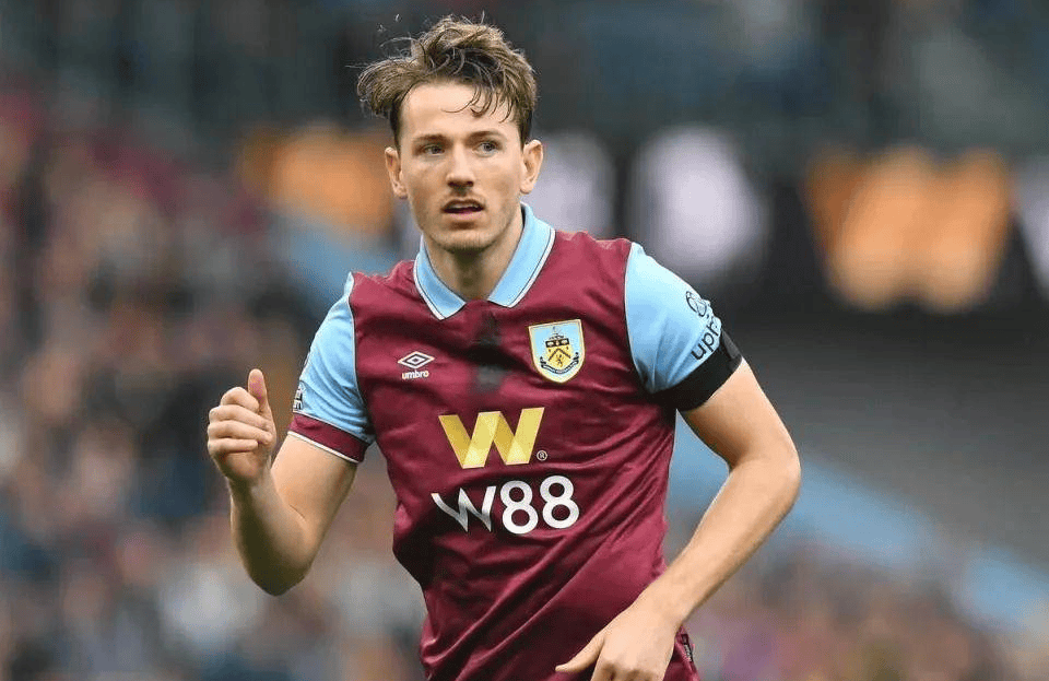 关于伯恩利主场小胜诺里奇,苦战拿走三分的信息 关于伯恩利主场小胜诺里奇,苦战拿走三分的信息