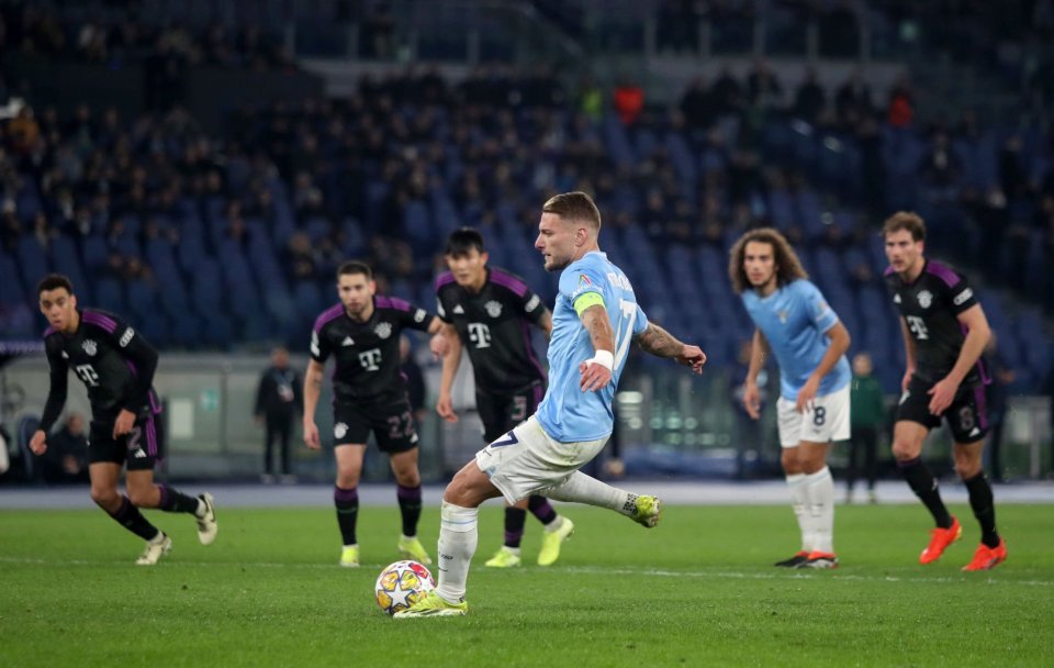 包含拉齐奥队惨遭逆袭，客场失利不祥，俱乐部管理面临考验的词条