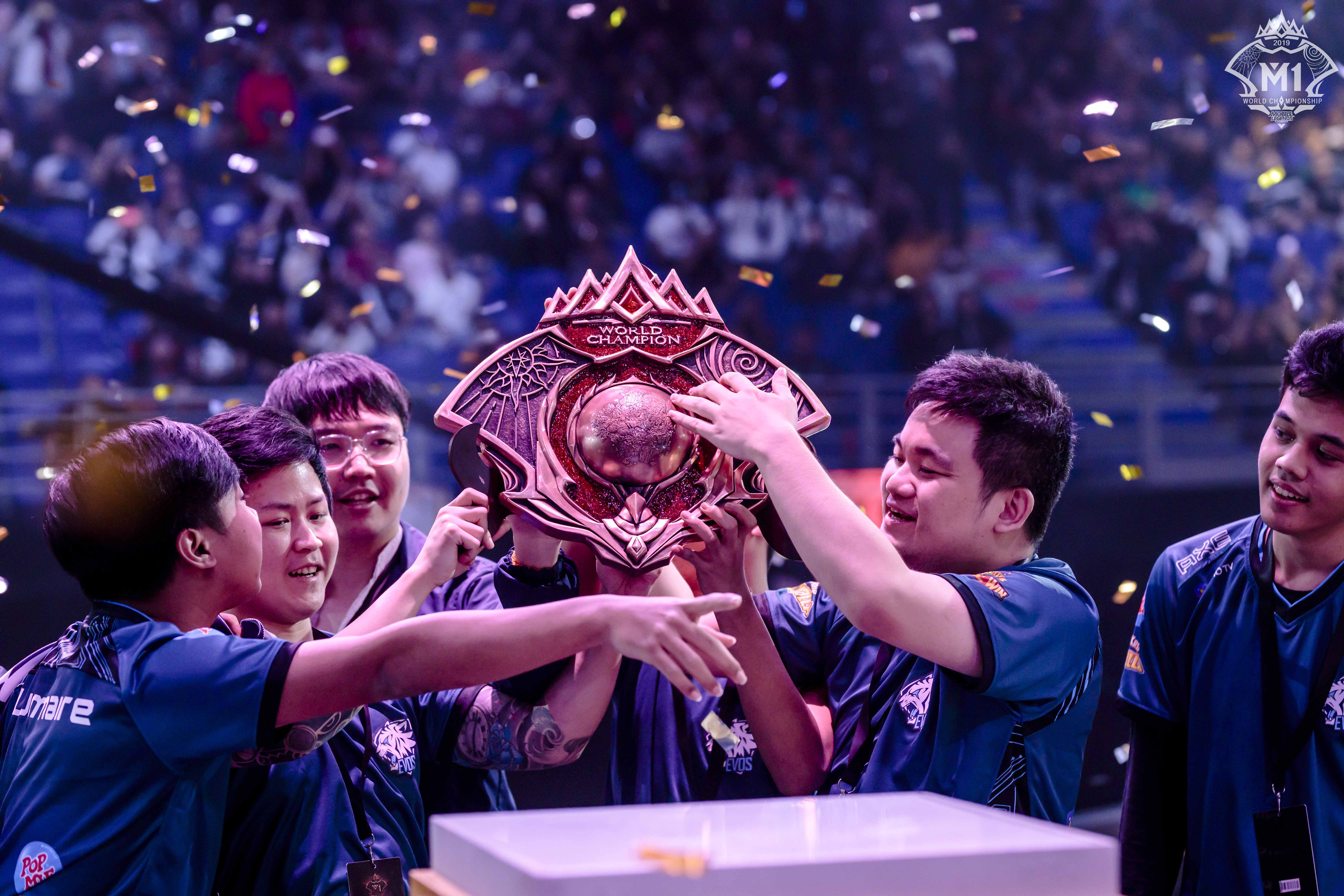 爱游戏大厅-球场上的热血对决，胜利的喜悦令人陶醉的简单介绍