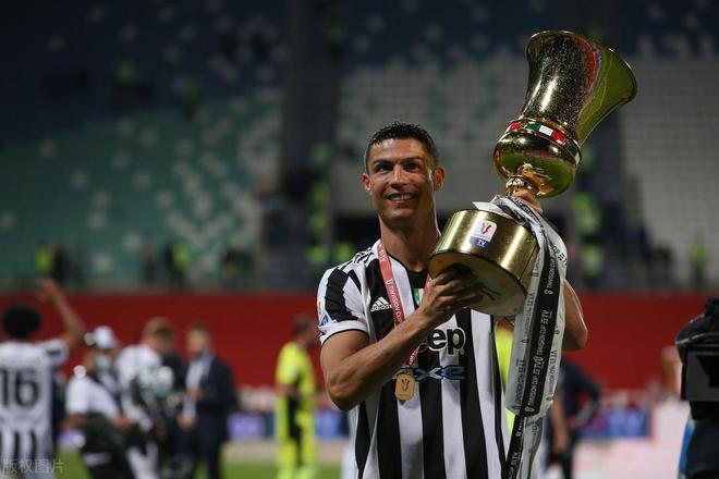 尤文图斯签约新射手创下大额转会费纪录的简单介绍