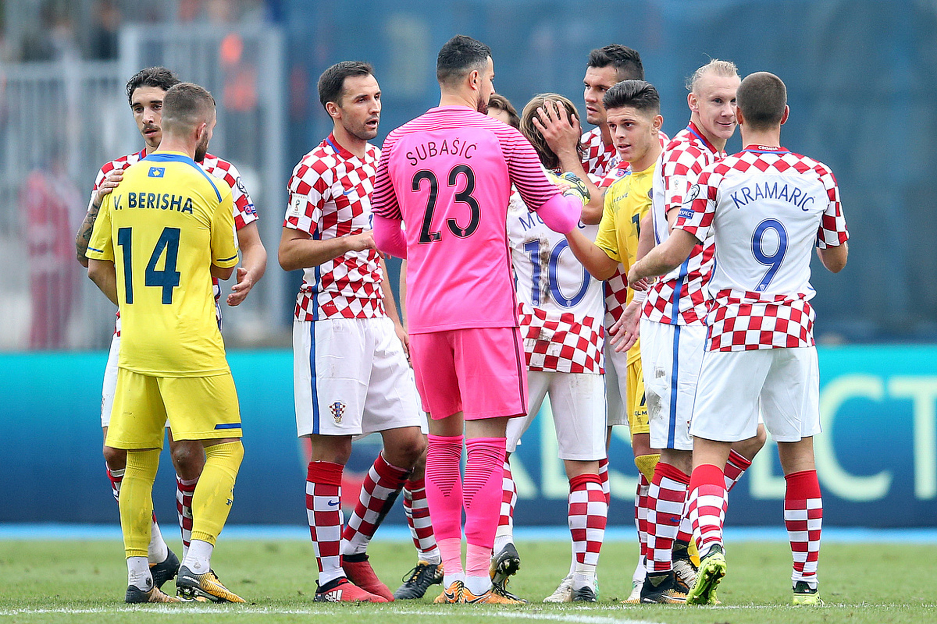 爱游戏在线-欧预赛比赛瑞典压倒克罗地亚，晋级前途通明！的简单介绍