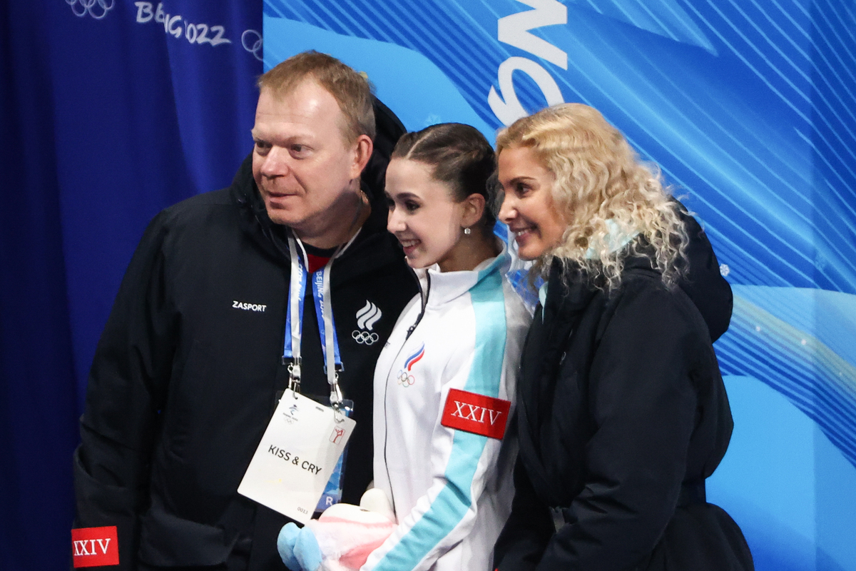 关于精彩对决：俄罗斯选手击败美国夺得冰球金牌的信息