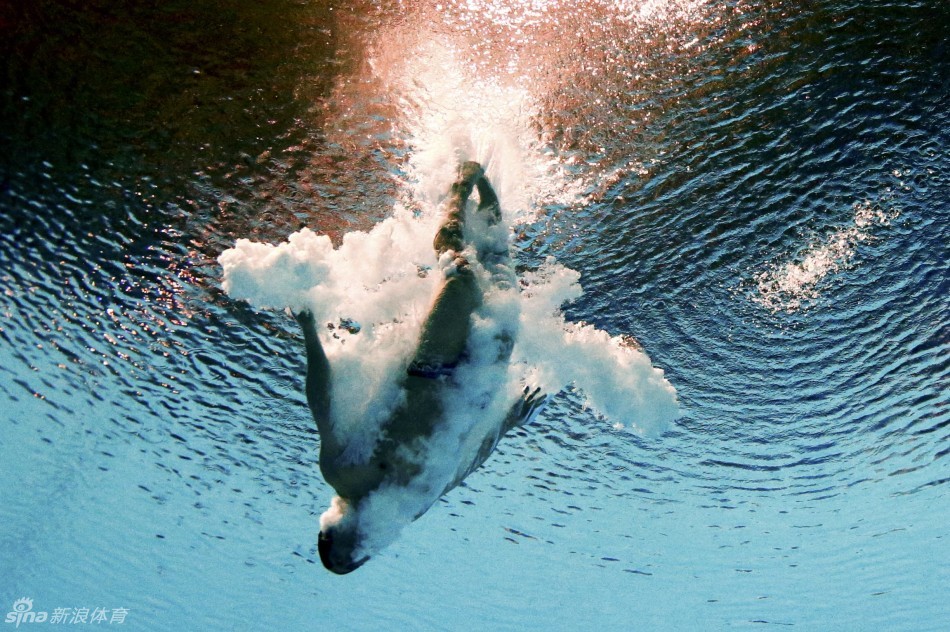 爱游戏-俄罗斯跳水高手成功卫冕，实力强劲的简单介绍