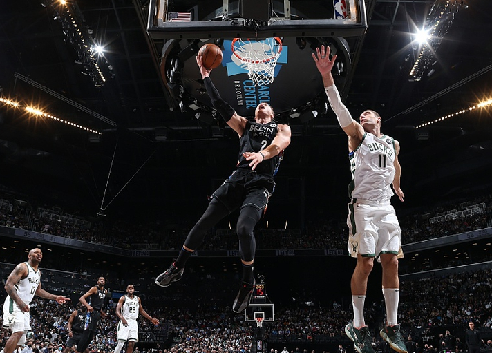 包含活塞客场击败奇才,格里芬砍下全队最高分的词条 包含活塞客场击败奇才,格里芬砍下全队最高分的词条