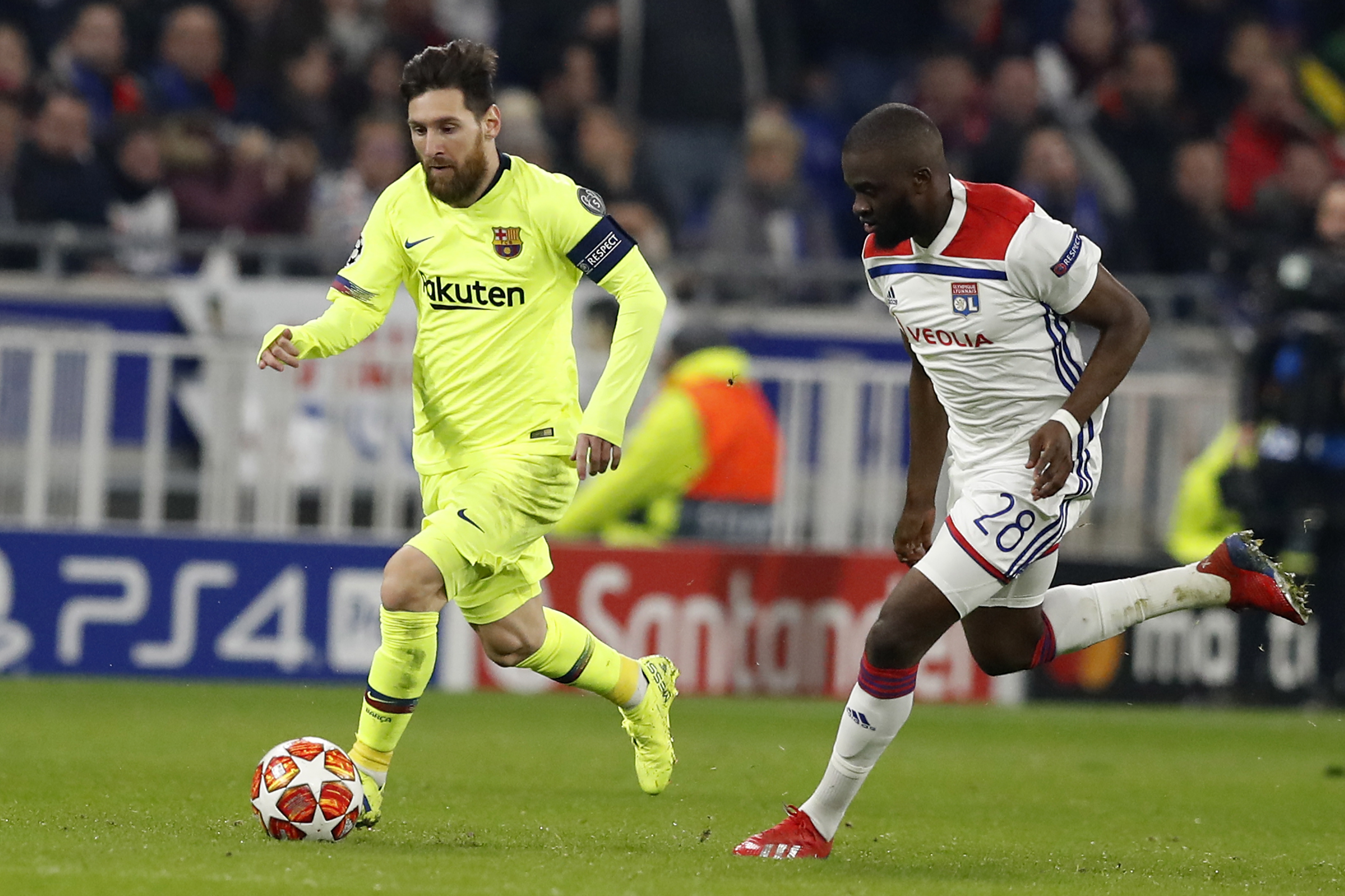 意大利队战平巴萨,凯恩乌龙送礼欧冠的简单介绍 意大利队战平巴萨,凯恩乌龙送礼欧冠的简单介绍