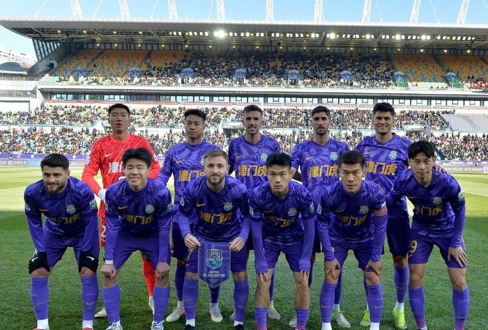爱游戏官方-中超联赛第23轮恢复,12支球队在中超20年首次合照的简单介绍