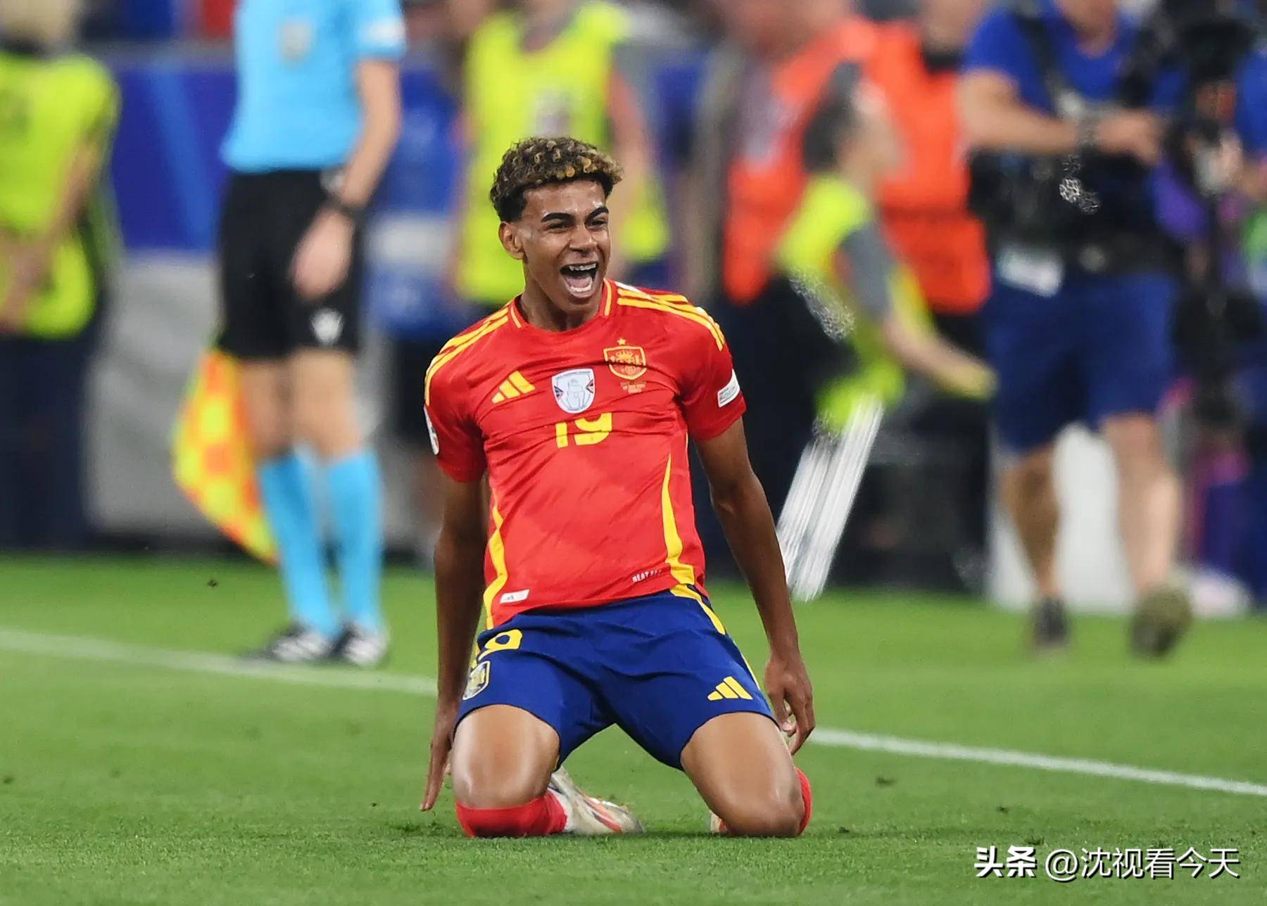 爱游戏大厅-墨西哥队在欧洲杯预选赛中大获全胜，实力超群！