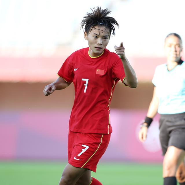 爱游戏官方-赛场风云再掀：中国女足实力抢眼