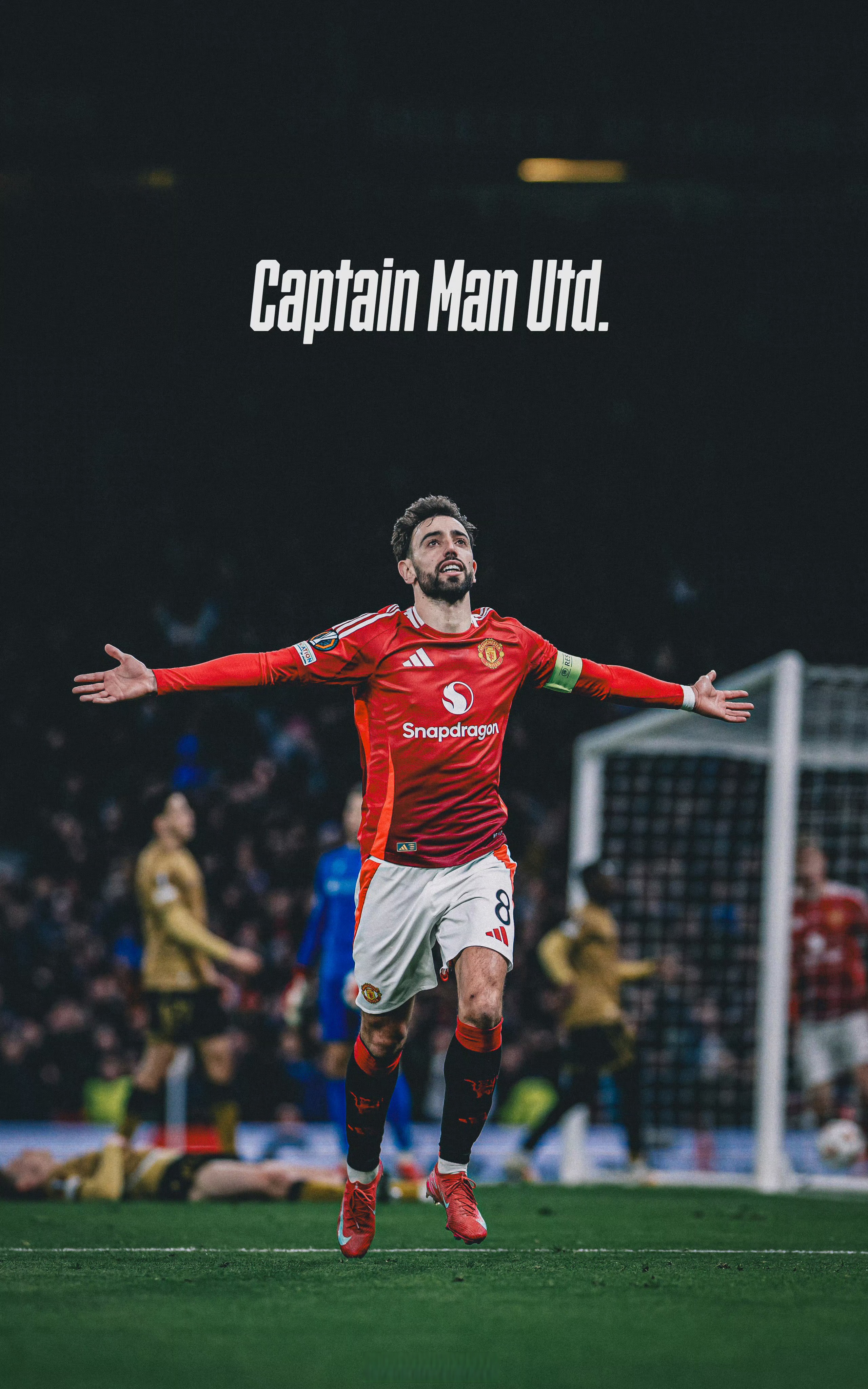 爱游戏-曼联客场轻取南安普顿，实现胜利