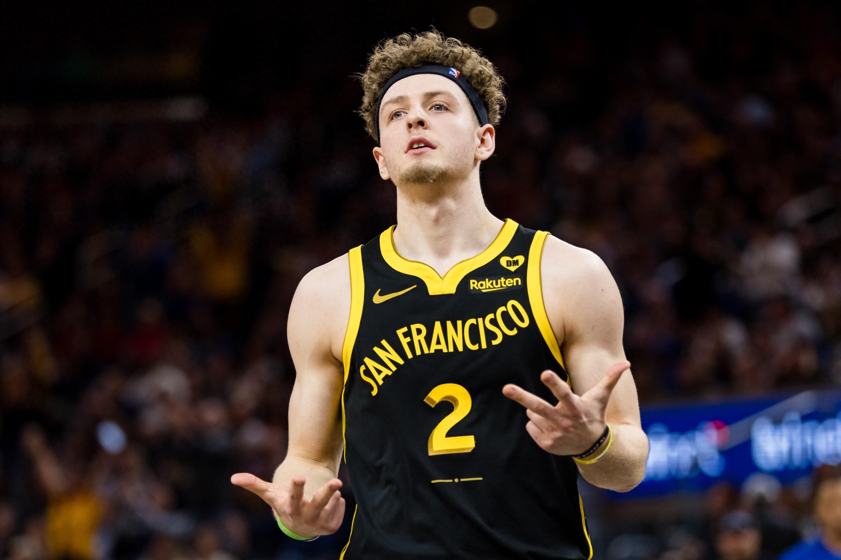 包含勇士客场胜鹈鹕,取得重要胜利的词条 包含勇士客场胜鹈鹕,取得重要胜利的词条