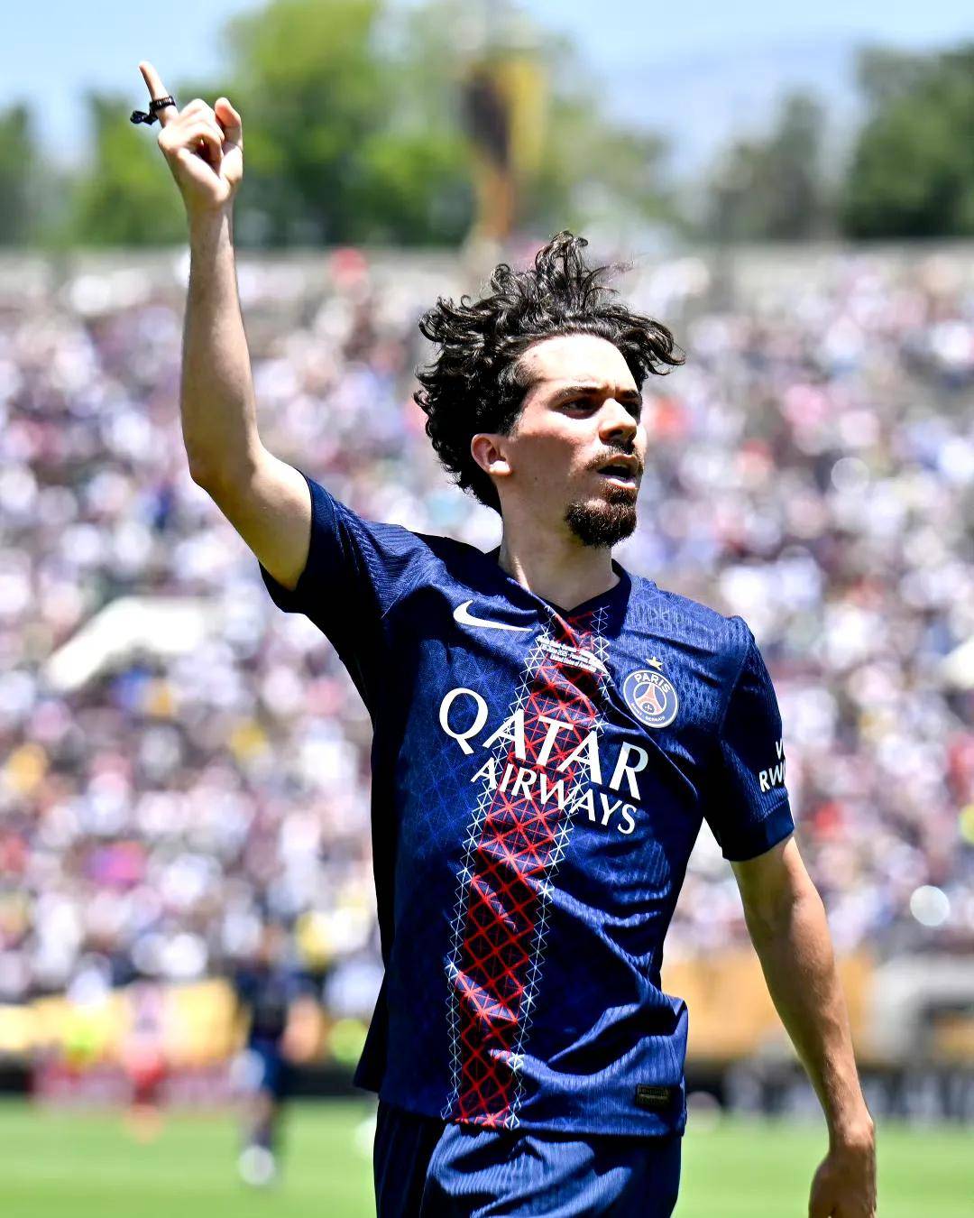 法国逆转巴黎，科曼惊艳世界