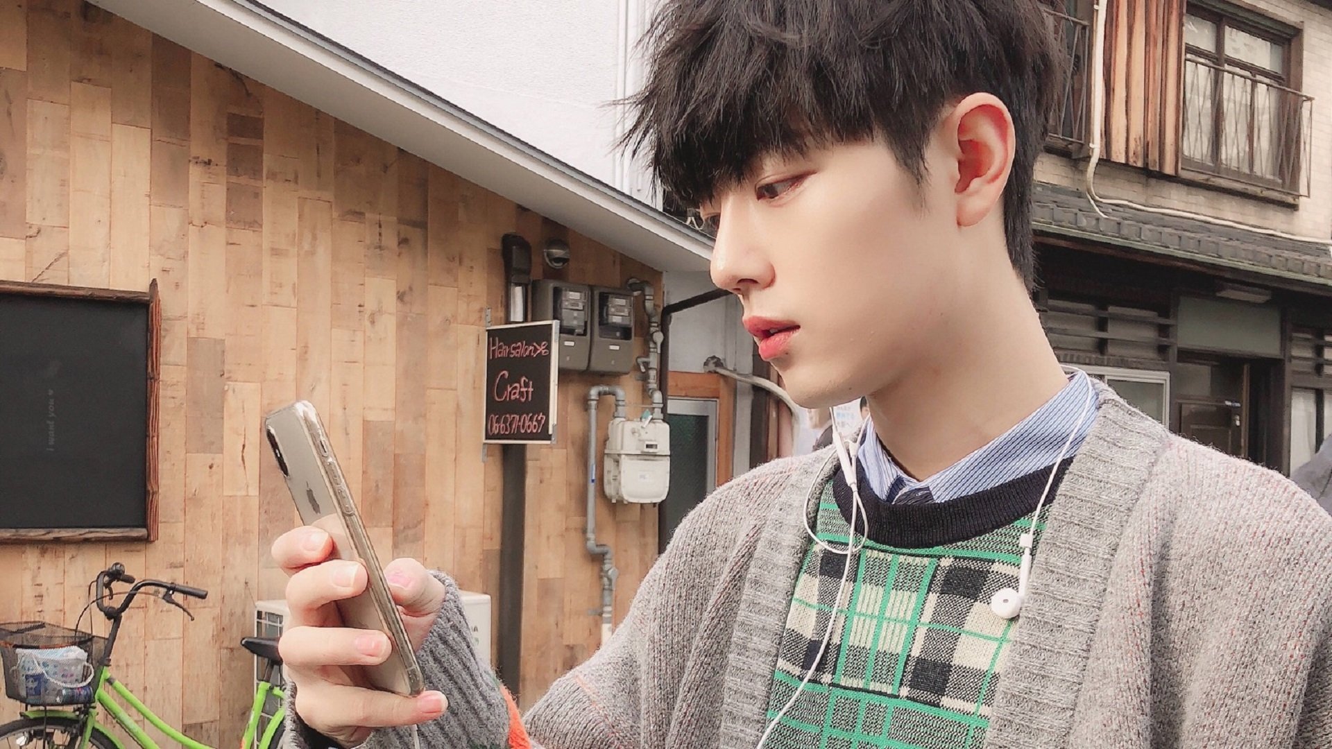 飞越重洋的篮球对话,莫兰特撕裂赛场,76人体系击溃广东铁血