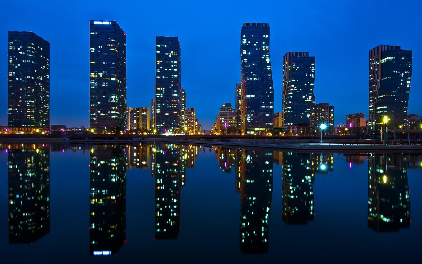 守护之墙，黄金之盾，阿坎吉如何一夫当关终结哥伦比亚的狂想